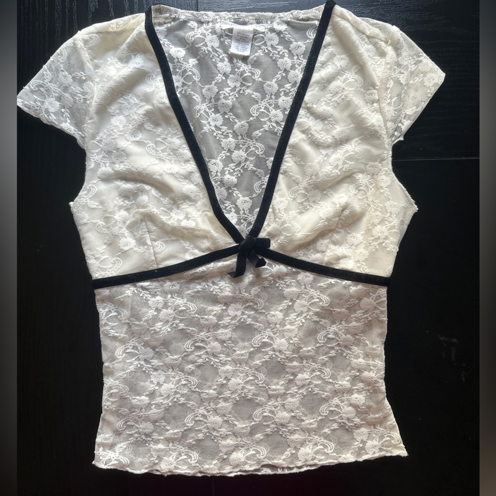 Full Tilt White Lace Short Sleeve Top